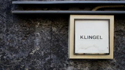 Bild: Ole Spata/dpa
Kinder klingelten, die Situation eskalierte. (Symbolbild)