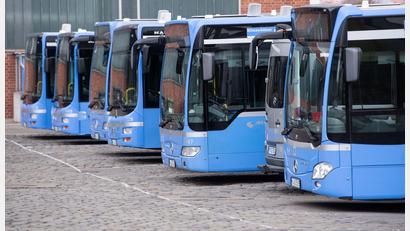 Bild: Sven Hoppe/dpa
Die Münchner Verkehrsgesellschaft (MVG) wird den automatisiert fahrenden Bus testen. (Symbolbild)