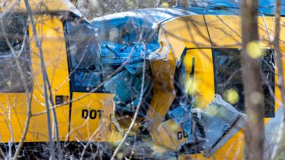 Bild: Steven Knap/Ritzau Scanpix Foto via AP/dpa
Zwei Züge stießen bei dem Unglück in Dänemark frontal zusammen.