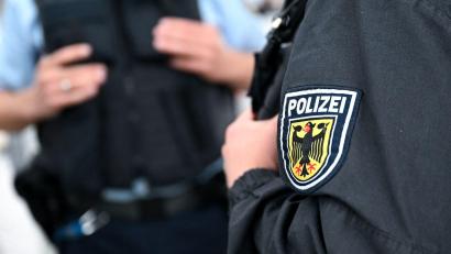 Bild: Sven Hoppe/dpa
Während einer Streife erkannte die Bundespolizei den Tatverdächtigen wieder. (Symbolbild)