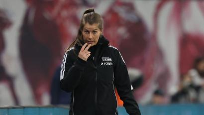 Bild: Jan Woitas/dpa
Trainerin Marie-Louise Eta von 1. FC Union Berlin war sehr engagiert an der Seitenlinie.