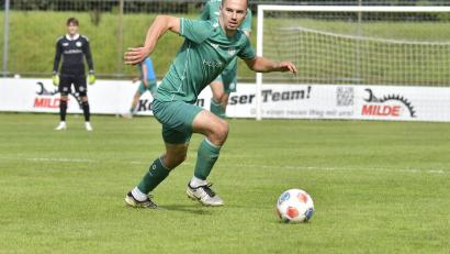 Bild: Hubert Ziegler
Timo Kohler sah beim 2:5 in Neumarkt die Rote Karte.