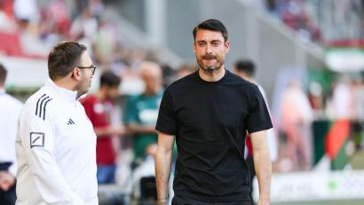 Bild: Daniel Löb/dpa
Der Druck auf Albert Riera wächst weiter.