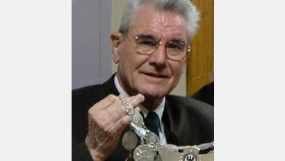 Bild: Fred Lehner
Den ältesten Sport treibenden Verein im Markt, die Königlich privilegierte Schützengesellschaft 1834, hat Willi Meyer heute noch in sein Herz geschlossen. Meyer war auch Träger der Königskette.