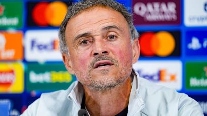 Bild: Peter Byrne/PA Wire/dpa
Luis Enrique sprach vor dem Halbfinal-Hinspiel der Champions League gegen Bayern München. (Archivbild)