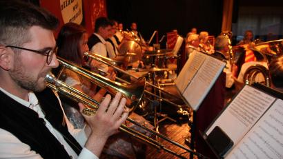 Bild: Konrad Rosner
Böhmische Blasmusik ist das große Steckenpferde der Blaskapelle Thanhausen. Dies wurde beim "Böhmischen Abend" einmal mehr wieder deutlich.