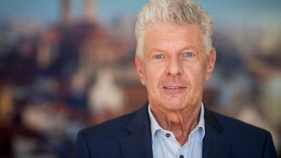 Bild: Peter Kneffel/dpa
Kurz vor dem Ende seiner Amtszeit als Münchner Oberbürgermeister hat Dieter Reiter (SPD) sich in einem offenen Brief verabschiedet. (Archivbild)