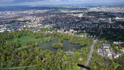Bild: Felix Hörhager/dpa
Zeitweise ist der Bereich im Norden des Parks gesperrt. (Symbolbild)