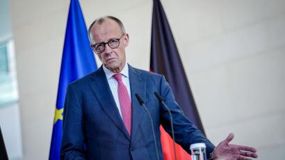 Bild: Kay Nietfeld/dpa
Merz wünscht sich ein gelingen der Koalition, garantieren will er es aber nicht.