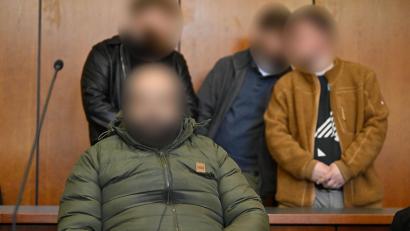Bild: Swen Pförtner/dpa
Der Beschuldigte im Fall Liana kommt in eine psychiatrische Klinik.
