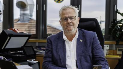 Archivbild: Hösamer
Schwandorfs Oberbürgermeister Andreas Feller verlässt die CSU.