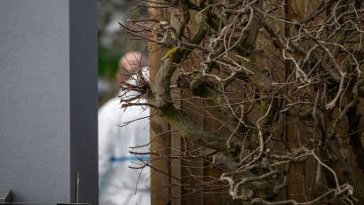 Bild: Pia Bayer/dpa
Ermittler waren vor Ort.