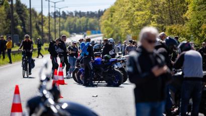 Bild: News5 / David Oßwald/NEWS5/dpa
Alljährlich versammelt sich am 1. Mai eine fünfstellige Zahl von Motorradfahrern in Nürnberg.