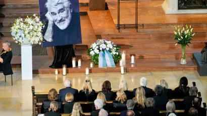 Bild: Uwe Lein/dpa
Die Trauerfeier fand in der Kirche St. Michael statt.