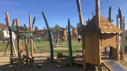 Bild: wro
Der neue Spielplatz ist inzwischen ein viel besuchter Ort. Für die Freizeitfläche wurden rund 435.000 Euro in die Hand genommen.