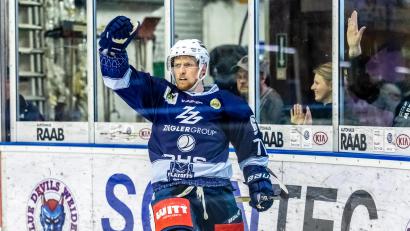 Archivbild: Tobias Neubert
Edgars Homjakovs kehrt in der kommenden DEL-2-Saison mit dem ECDC Memmingen zurück nach Weiden.