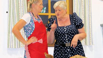 Bild: bjo
Mirl und Stasi, mitten im Beziehungsgeflecht.