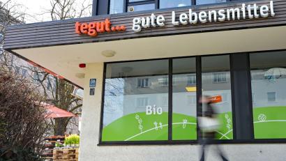 Bild: Malin Wunderlich/dpa
Der Handelskonzern Migros trennt sich von seiner Supermarktkette Tegut. (Archivbild)