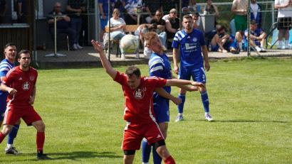 Bild: jma
Der SV 08 Auerbach gewinnt mit 3:0 gegen den SC Kirchenthumbach und krönt sich zum Meister der Kreisliga Nord.
