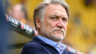 Bild: Robert Michael/dpa
Für Dietmar Beiersdorfer gibt es in Ingolstadt keine Zukunft. (Archivbild)
