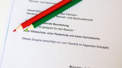 Bild: Matthias Balk/dpa
Der entscheidende Satz: In welche Schule darf das Kind in der fünften Klasse gehen? (Archivbild)