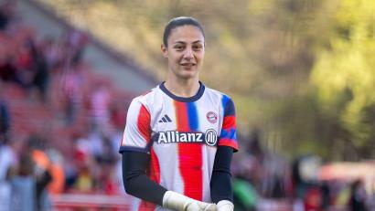 Bild: Soeren Stache/dpa
Wird den FC Bayern im Sommer verlassen: Torhüter Mala Grohs. (Archivbild)