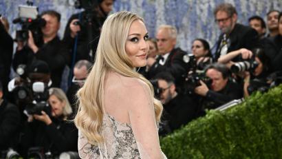 Bild: Evan Agostini/Invision/AP/dpa
Lindsey Vonn bei der Met-Gala in New York.