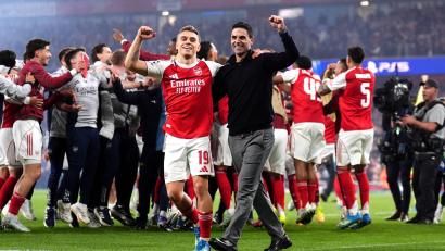 Bild: John Walton/PA Wire/dpa
Der FC Arsenal jubelt über den Final-Einzug in der Champions League.