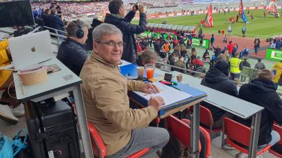 Bild: mr
Karl-Heinz Schleier ist auch oft Schiedsrichter-Beobachter bei Spielen des 1. FC Nürnberg.