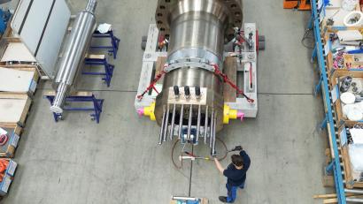 Bild: Bernd Weißbrod/dpa
Die deutsche Industrie verzeichnet wieder mehr Bestellungen.