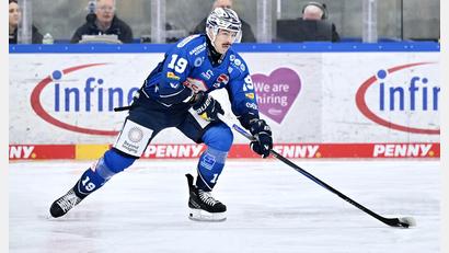Bild: Julia Peter
Niklas Postel wechselt von den Dresdner Eislöwen zu den Blue Devils Weiden.