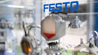 Bild: Bernd Weißbrod/dpa
Festo plant den Abbau von Stellen. (Archivbild)