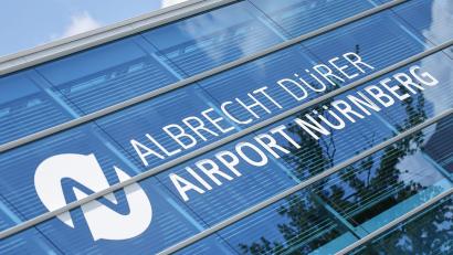 Bild: Daniel Löb/dpa
Künftig gelten neue Regeln am Nürnberger Flughafen. (Archivbild)