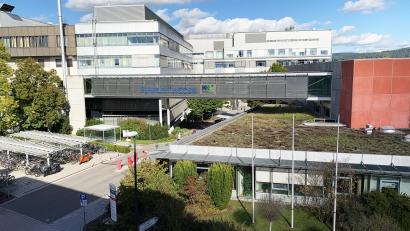 Archivbild: Gabi Schönberger
Für die Zukunft des Klinikums Weiden spielen auch Überlegungen für einen Neubau eine Rolle. Sie werden mit Blick auf die Vorgaben für die Krankenhauslandschaft weitergedacht.
