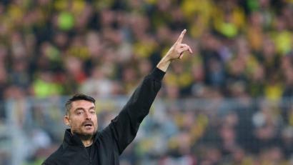 Bild: Bernd Thissen/dpa
Eintracht Frankfurts Trainer Albert Riera bekommt ein mögliches weiteres Endspiel.