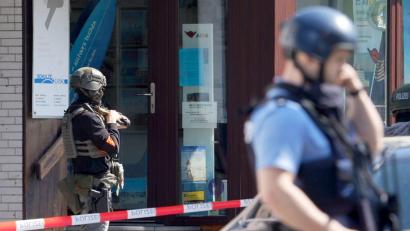 Bild: Thomas Frey/dpa
Bis zum Zugriff dauerte es mehrere Stunden.