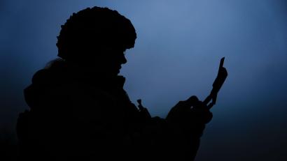 Bild: Julia Demaree Nikhinson/AP/dpa
In der Nacht waren zahlreiche ukrainische Drohnen über Russland aktiv. (Archivbild)