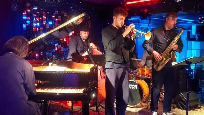Bild: Kunz
Das Trio um Gee Hye Lee sowie Jakob Bänsch und Alexander "Sandi" Kuhn sorgten für einen gelungenen Abend.