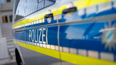 Bild: Daniel Karmann/dpa
Bei der Unfallaufnahme entdeckten die Polizei mehrere Ungereimtheiten. (Symbolbild)