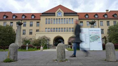 Bild: Malin Wunderlich/dpa
Im Klinikum Schwabing befindet sich die Kontaktperson in Quarantäne.