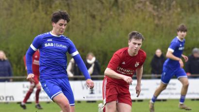 Bild: Hans Mark
Paul Richthammer (links) wechselt von der SpVgg SV Weiden zum SV Schwandorf-Ettmannsdorf.