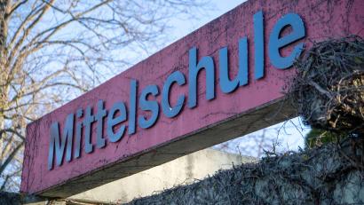Archivbild: Pia Bayer/dpa
Das Kabinett will die Mittelschulen in Bayern stärken.