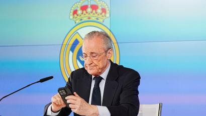 Bild: Bernat Armangue/AP/dpa
Reals Präsident Florentino Pérez kritisiert Medien und Rivalen.