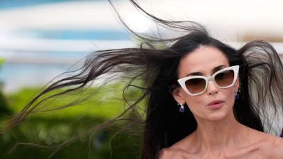 Bild: John Locher/Invision/AP/dpa
Cannes: Star im Jury-Team – Demi Moore posiert beim Fototermin der 79. Internationalen Filmfestspiele