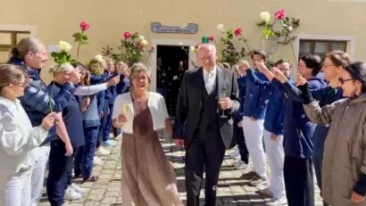 Bild: Gerhard Götz
Seit 40 Jahren sind Claudia Völkl und Dieter Türke ein Paar. Jetzt haben die beiden einen triftigen Grund zum Heiraten gefunden.