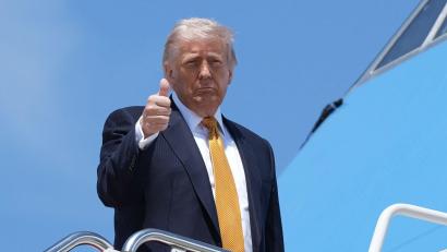 Bild: Mark Schiefelbein/AP/dpa
Trump beschwört trotz Differenzen in der Iran-Frage sein gutes Verhältnis zu Xi.