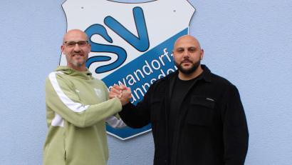 Bild: Marco Schmidt
Erkan Kara (rechts) übernimmt zur kommenden Saison gemeinsam mit Mario Albert die sportliche Leitung beim SV Schwandorf-Ettmannsdorf.