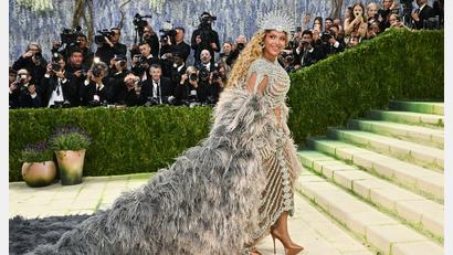 Bild: Evan Agostini/Invision/dpa
Beyoncé war zum Zeitpunkt der Tat mit ihrem Album „Cowboy Carter“ auf Tour. (Archivbild)