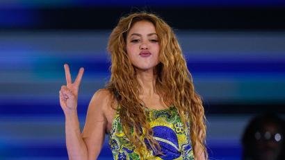 Archivbild: Silvia Izquierdo/AP/dpa
Shakira wird bei der Halbzeitshow im WM-Finale auftreten.