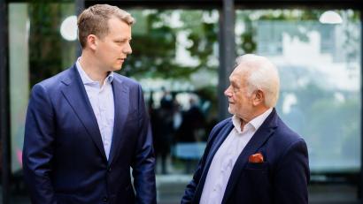 Bild: Christoph Soeder/dpa
NRW-FDP-Landeschef Henning Höne will nicht mehr Bundesvorsitzender werde. (Archivbild)